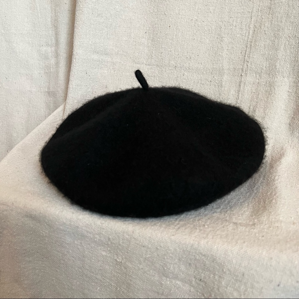 Black beret